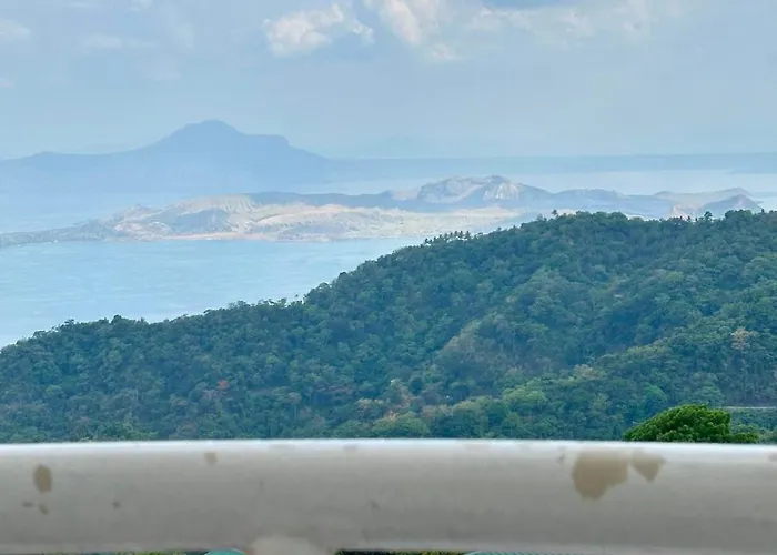 The Two Captain'S Place - Tagaytay Prime Residences 19Th Floor Taal View